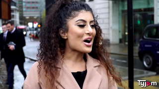 ���្អប្ដូជាមួយនឹងម៉ារីម៉ាយ៉ា