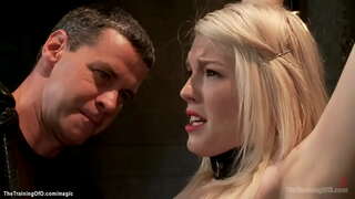 Karšto privalo šviesūs naujokas Ella Nova gauna kankinasi ir drausmingas meistras James Mogul tada čiulpia ir fuck big dick grubus, gimp Owen Pilka