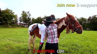 ���way សិច-ទាំងបីនៅកសិដ្ឋានគ្រួ