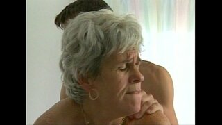 JuliaReaves-ជ្រ-ឯកជន Linie ១៥-កើតហេតុ ៥