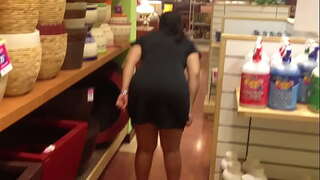 Culona सिखाता है और दुकान में