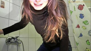 Quần jean nhìn bikini quần lót