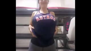 אַלט און באַסטי ברונעט