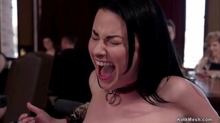 ���ല അടിമ Veruca ജെയിംസ് വഴികാട്ടി അടിമ trainee Sabrina ബാങ്കുകൾ വേണ്ടി സേവനം slut അവർ hard fuck and submit in the upper floor orgy പാർട്ടി ആക്കിത്തരാം