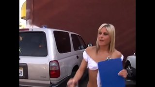 Yosh Boba nam soqolini uning tvat qattiq Dik oladi